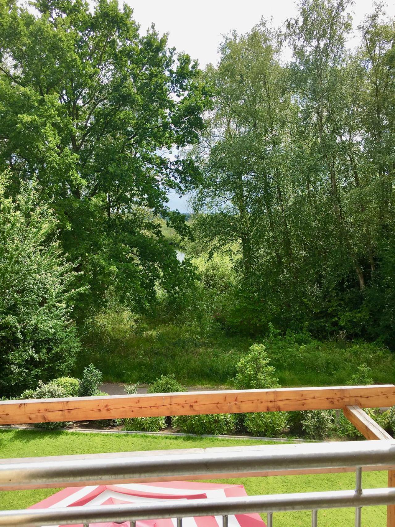 Moorblick! Grosse Dachwohnung Mit Kamin Und Sauna Leck Exteriér fotografie